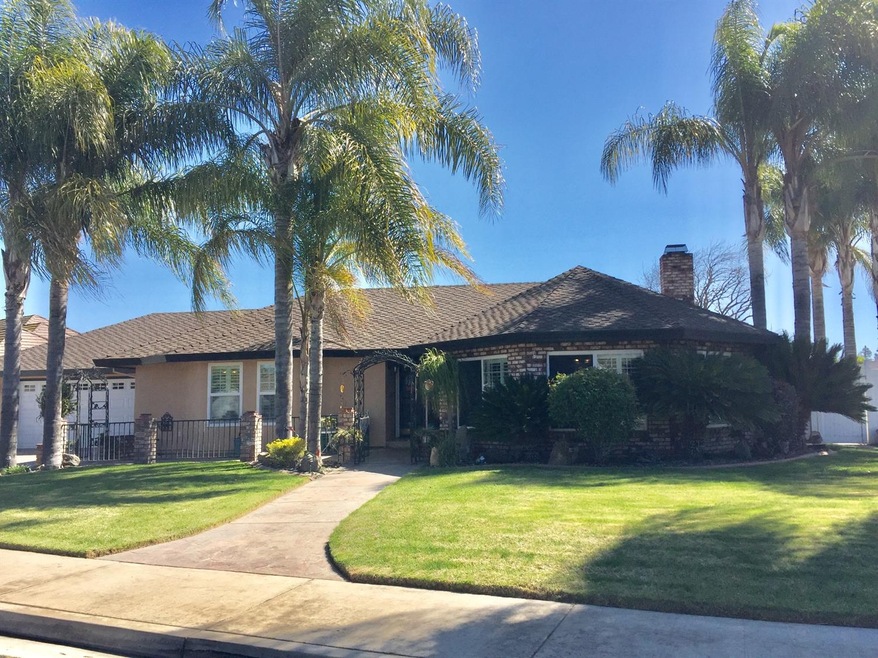 71 Willowood Dr, Oakdale, CA 95361 - photo 1