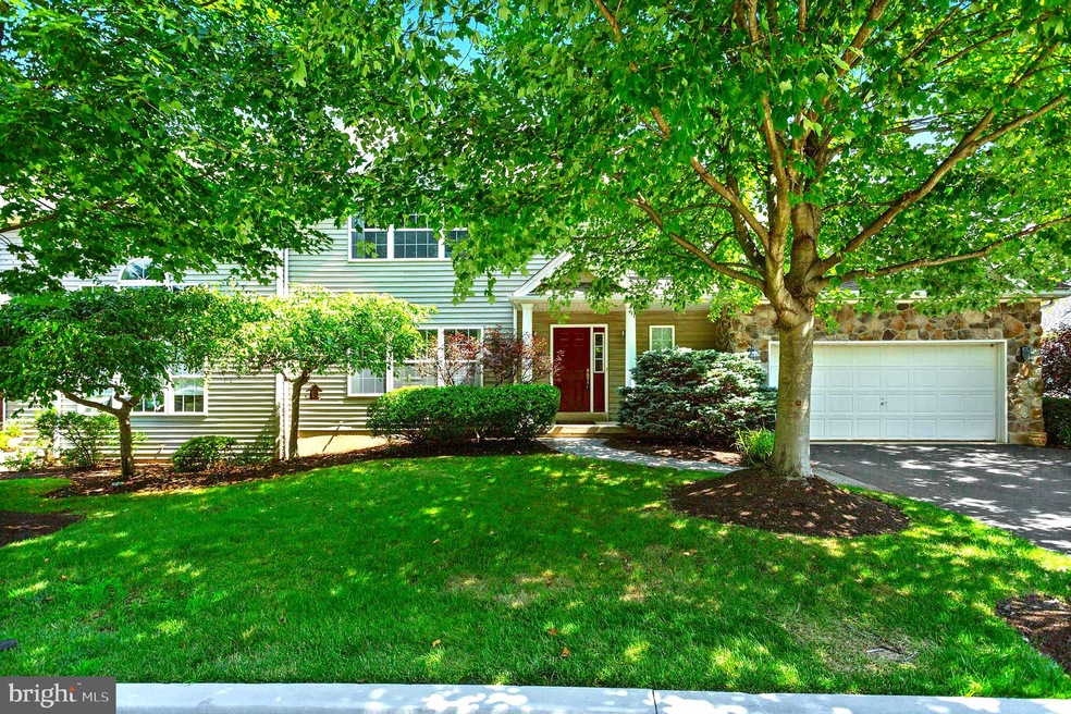 7 Foxcroft Ln unit 102, Phoenixville, PA 19460 - photo 1