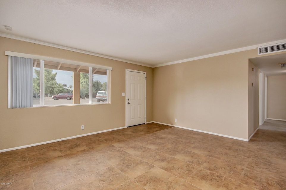 657 E Franklin Ave, Mesa, AZ 85204 - photo 1