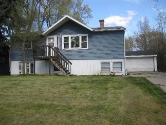 242 Ensenada Dr, Carpentersville, IL 60110 - photo 1