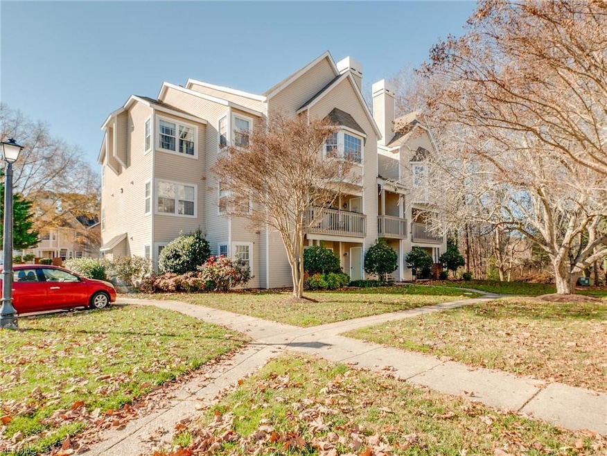 107 Stratford Dr unit K, Williamsburg, VA 23185 - photo 1