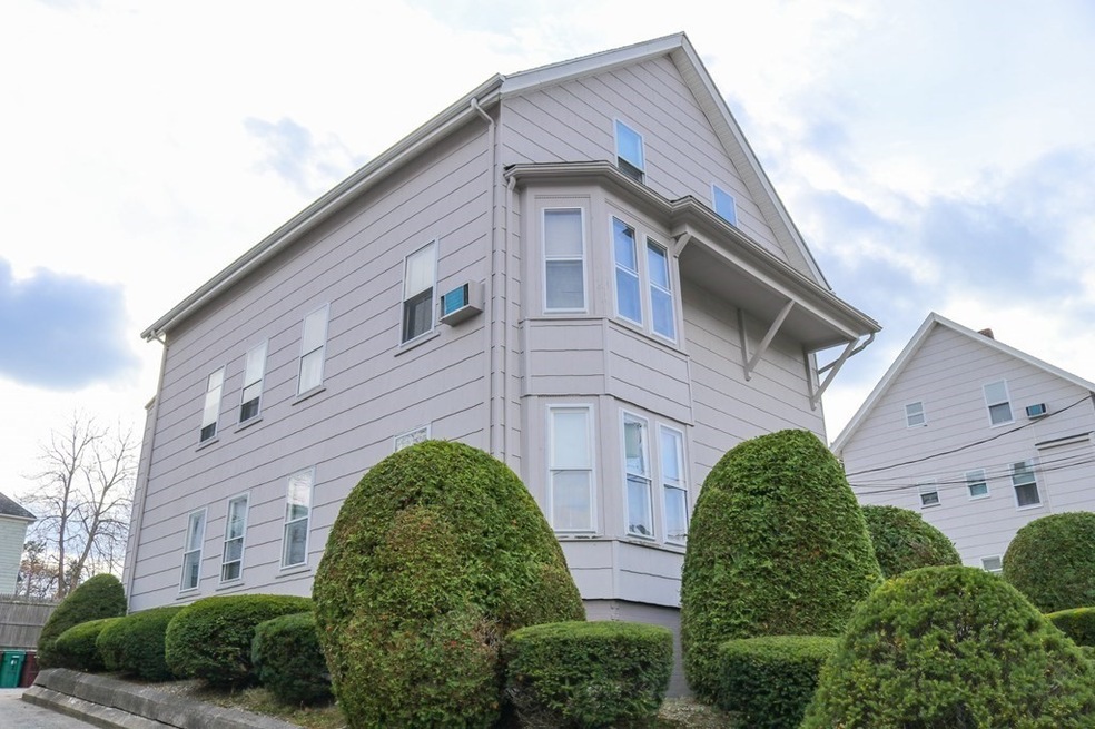 26 &42 Pearl St, Woonsocket, RI 02895 - photo 1