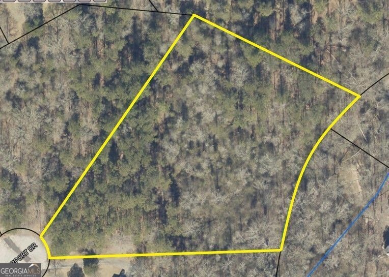 For Sale $140,000 • Co-Listing Agent