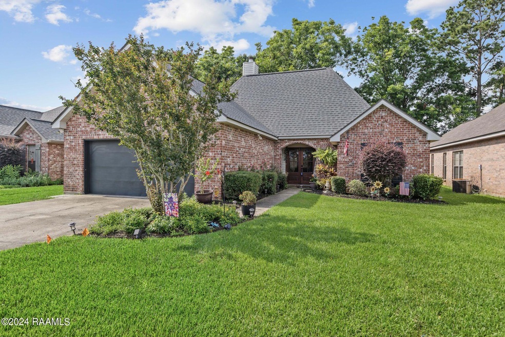 1-web-or-mls-118 Cherry Bark Ln-1