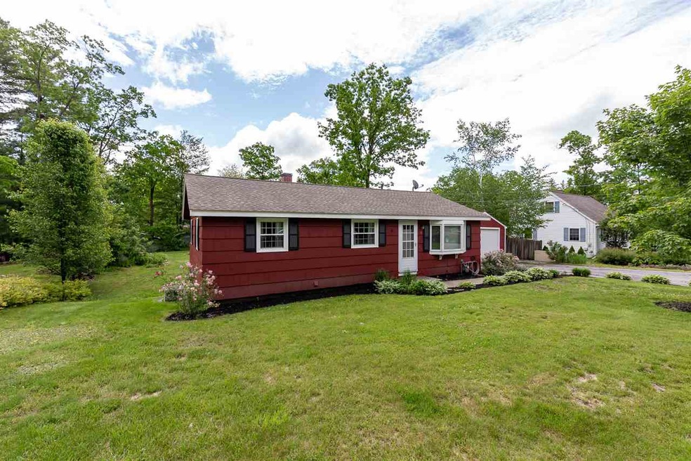 9 Tanglewood Way, MerriMacK, NH 03054 - photo 1