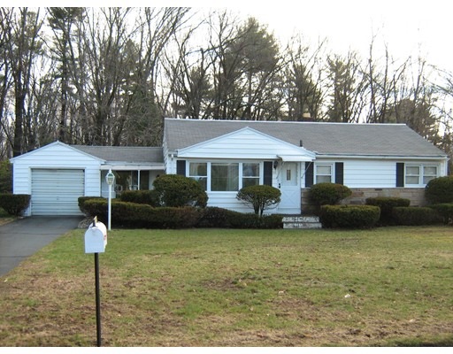 66 Jensen Cir, West Springfield, MA 01089 - photo 1