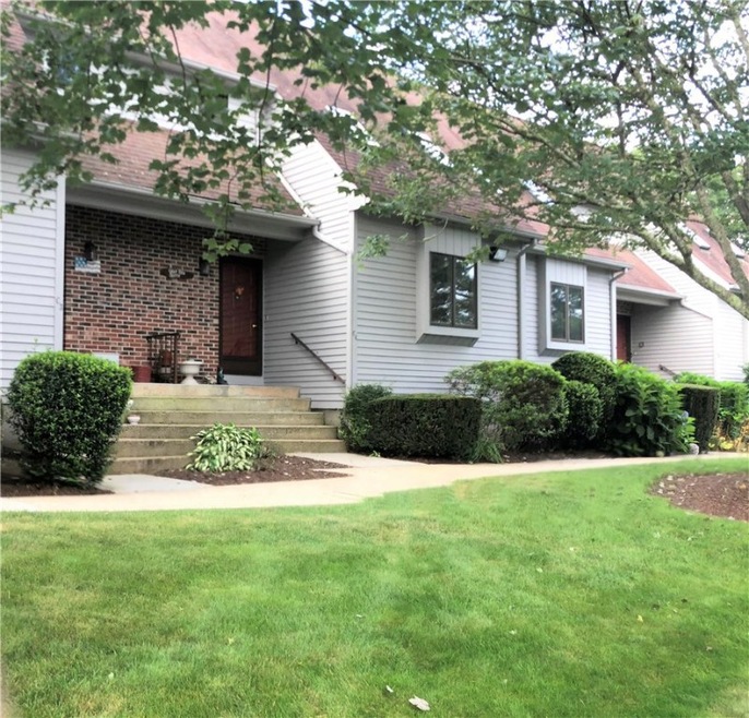 320 Westmoreland St unit C4, Narragansett, RI 02882 - photo 1