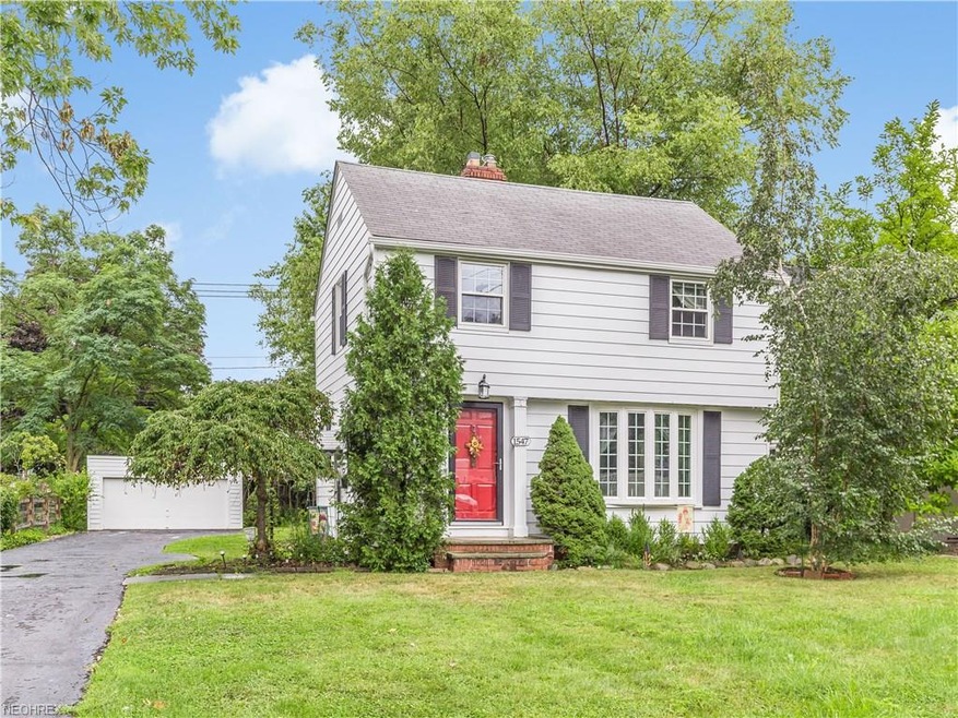 3 Bedroom 2 full bath Colonial, with beautiful cur