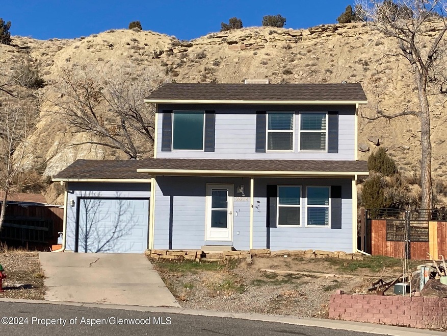2624 Apache Drive
