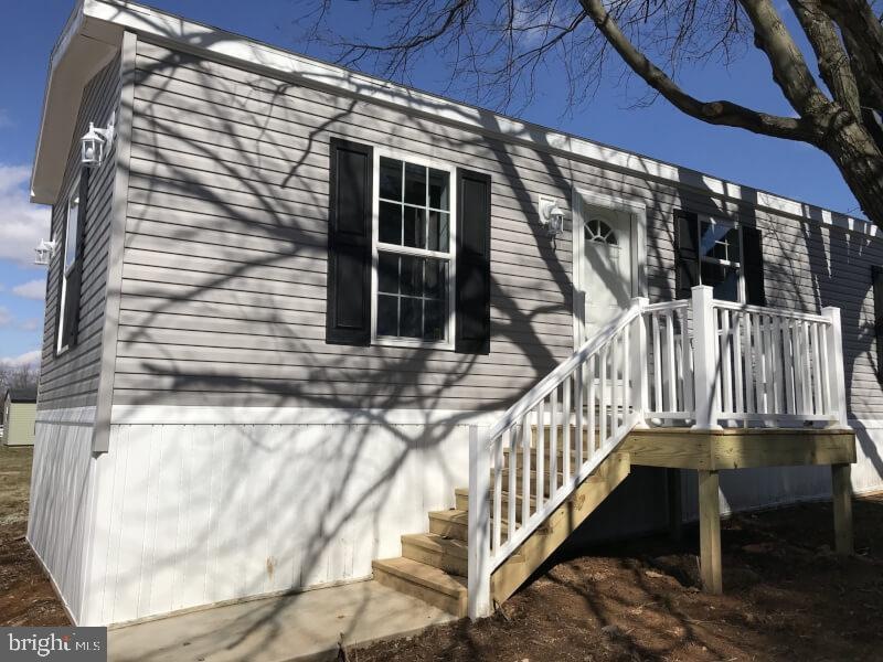 115 Azalea Cir, Honey Brook, PA 19344 - photo 1