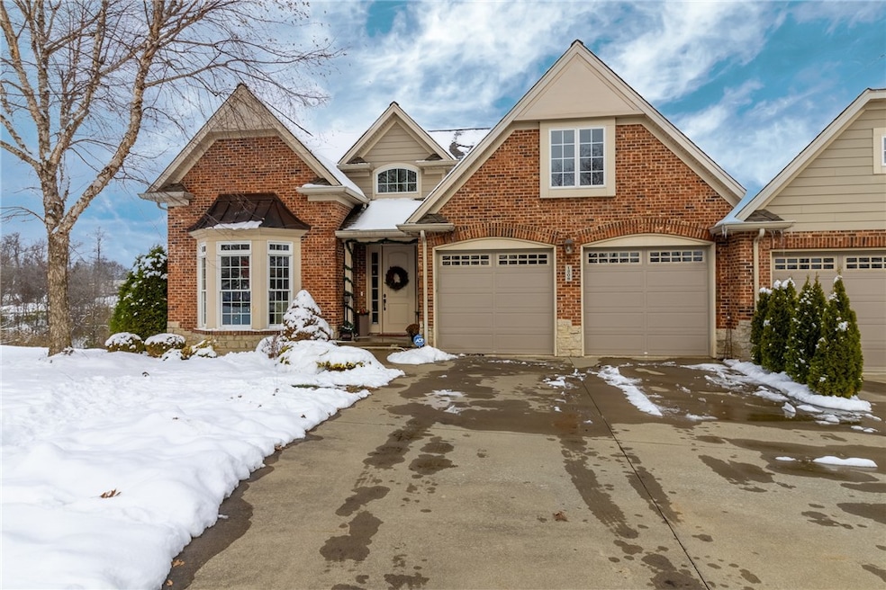 For Sale $565,000 • Co-Listing Agent