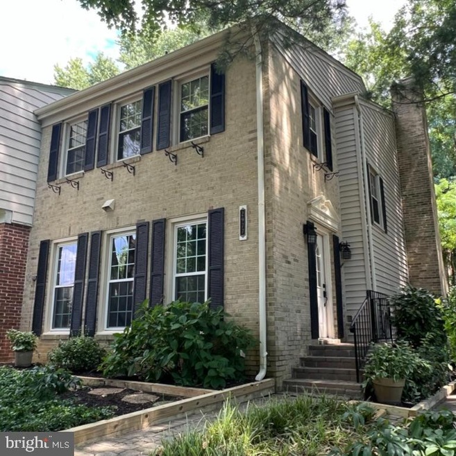 2977 Cashel Ln, Vienna, VA 22181 - photo 1