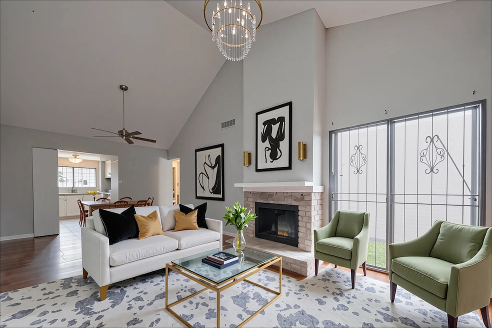 Welcome to 6401 Deihl Rd #508 – A Charming 2-Bedro