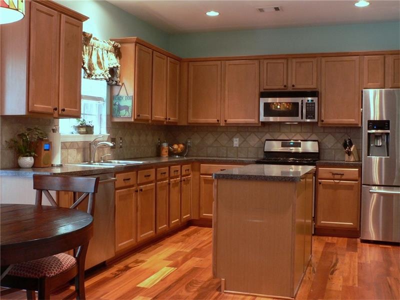 439 Highlands Loop, Woodstock, GA 30188 - photo 1