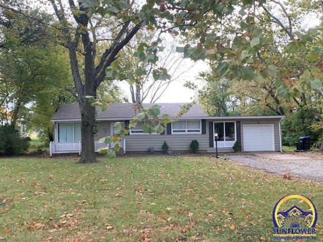 1709 SW 33rd St, Topeka, KS 66611 - photo 1