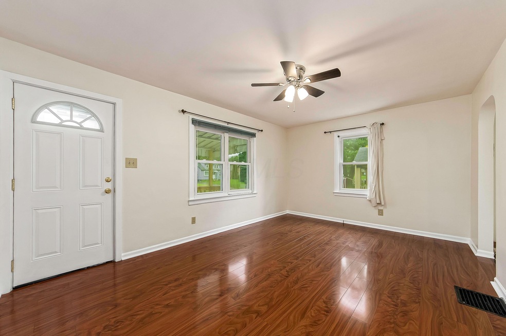 584 Collingwood Ave, Columbus, OH 43213 - photo 1