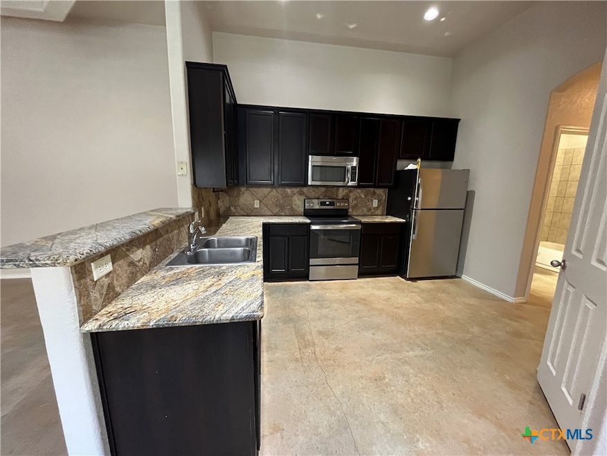 268 Rosalie Dr unit B, New Braunfels, TX 78130 - photo 1