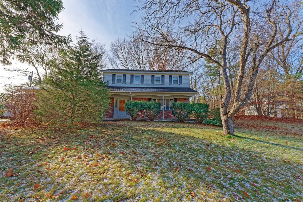 1204 Oak Leaf Hill, Schenectady, NY 12303 - photo 1