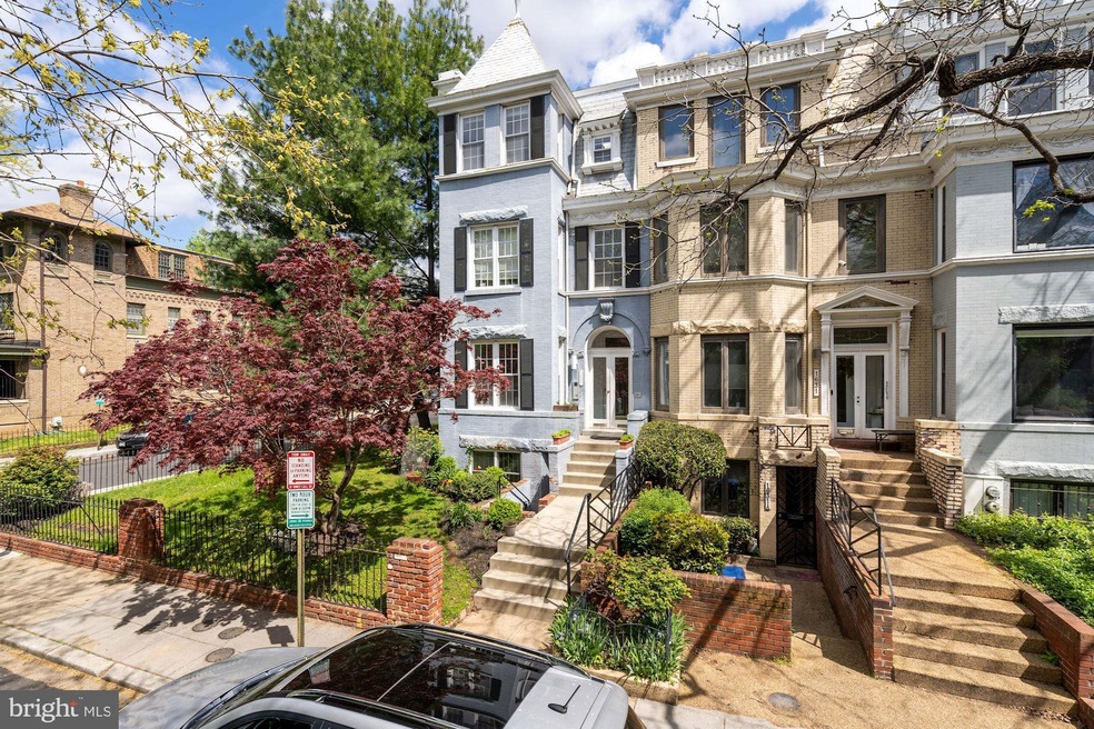 1633 Newton St NW unit 2, Washington, DC 20010 - photo 1