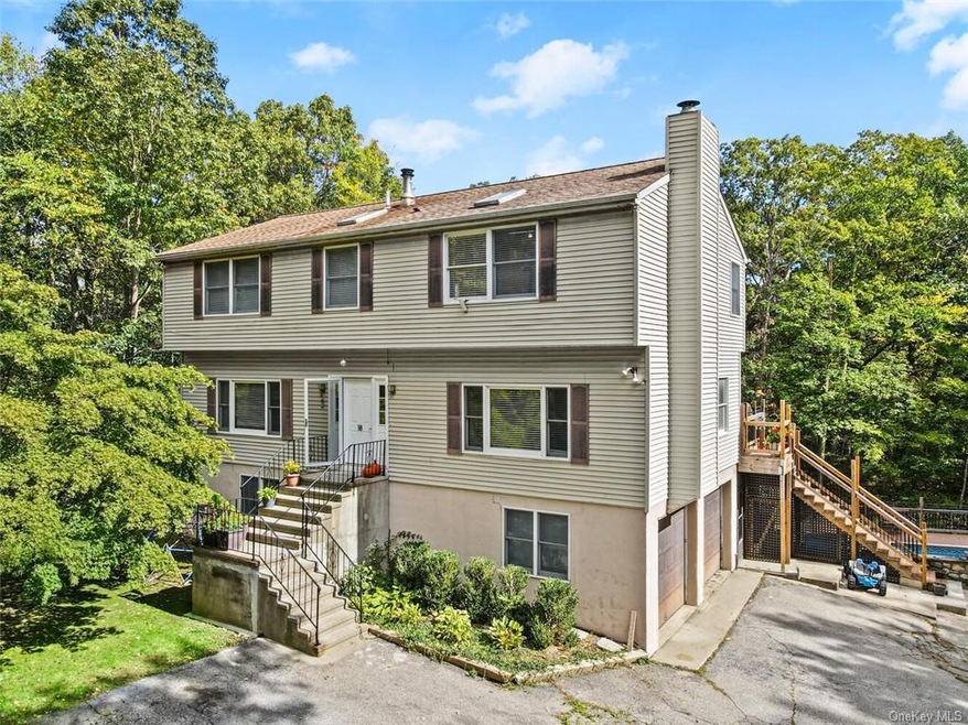 18 Maple Rd, Lake Peekskill, NY 10537 - photo 1