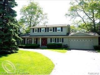 2609 Rambling Way, Bloomfield Hills, MI 48302 - photo 1