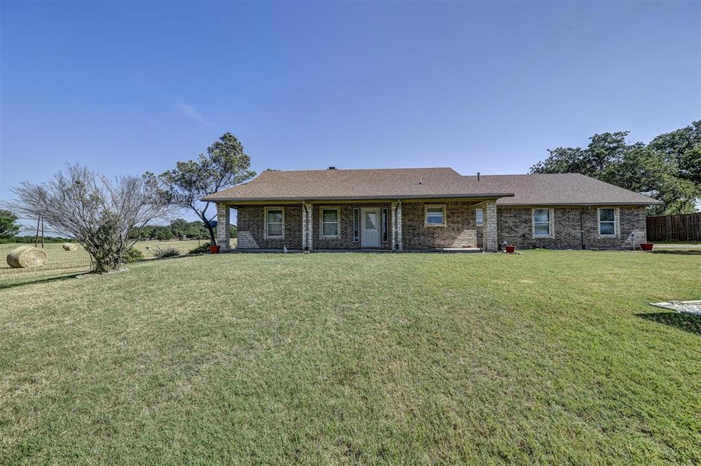 312 County Road 4460, Decatur, TX 76234 - photo 1