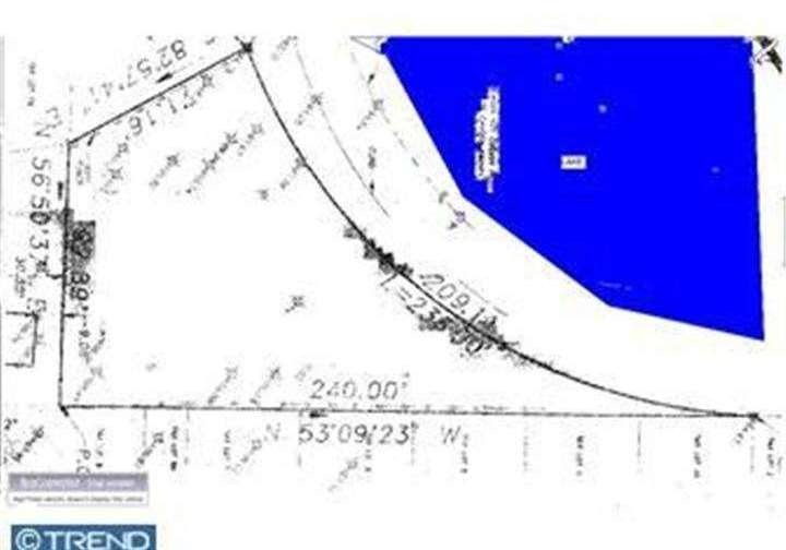 604 S Newton Lake Dr, Collingswood, NJ 08108 - photo 1