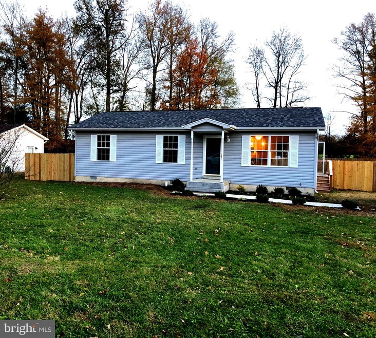 35635 Army Navy Dr, Mechanicsville, MD 20659 - photo 1