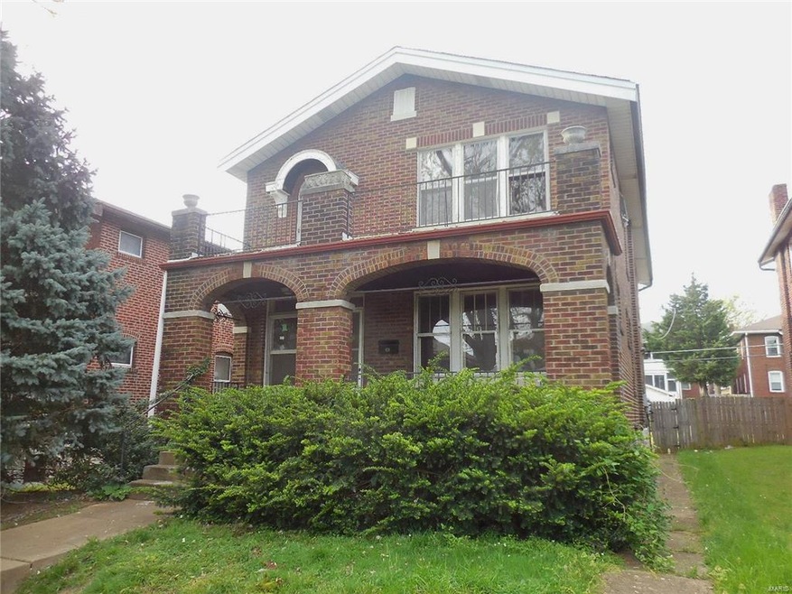 5060 Tholozan Ave, Saint Louis, MO 63109 - photo 1