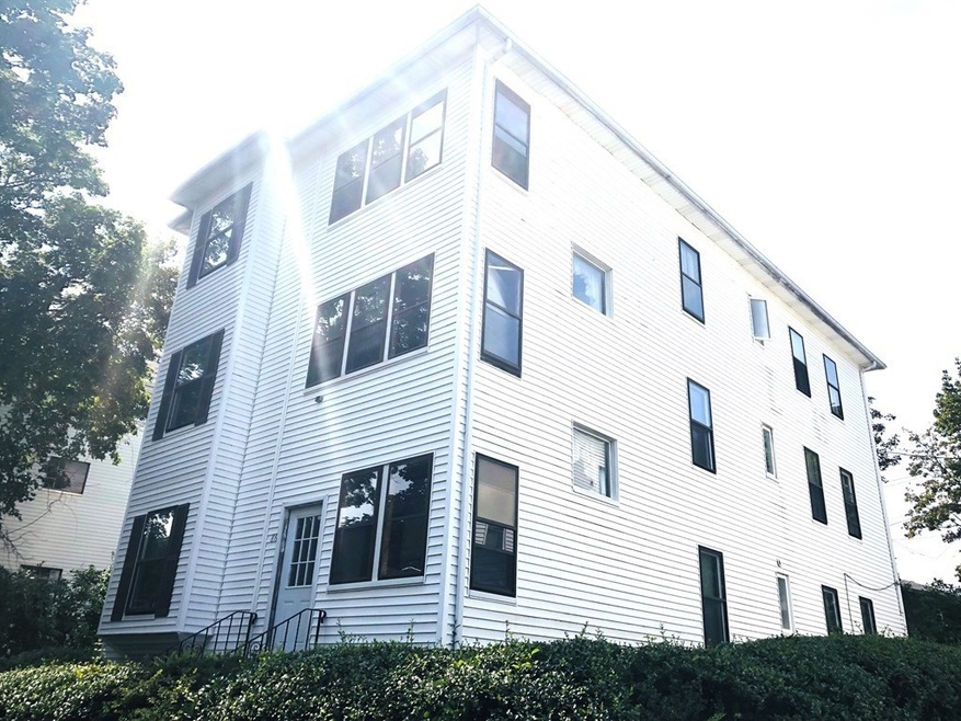 86 Florence St unit 1, Worcester, MA 01603 - photo 1