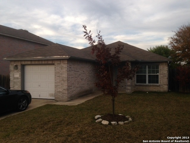 10719 S Shaenridge, San Antonio, TX 78254 - photo 1