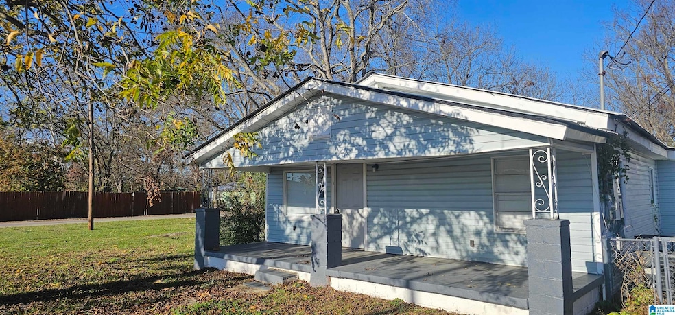 529 12th St N, Bessemer, AL 35020 - photo 1