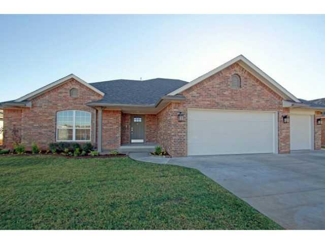 2123 Timbers Blvd, Shawnee, OK 74804 - photo 1