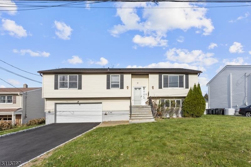 31 Dorothy Rd, Parsippany, NJ 07054 - photo 1