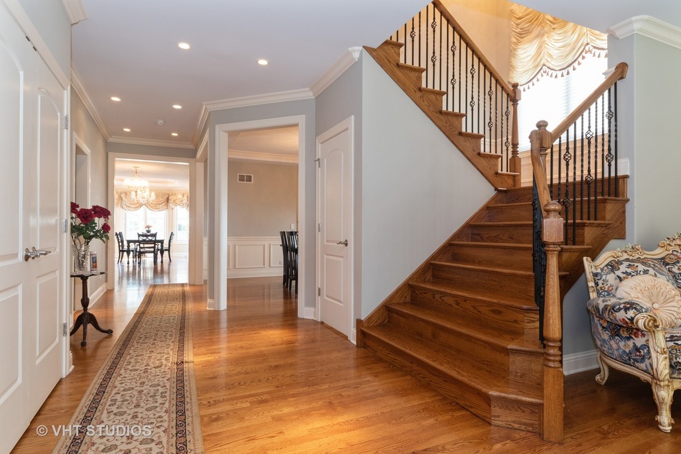 615 W Fay Ave, Elmhurst, IL 60126 - photo 1