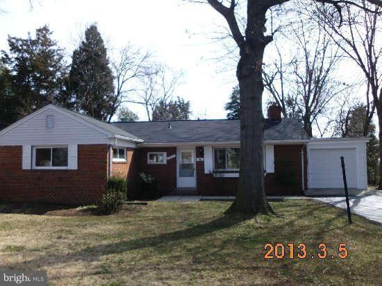 3507 Washington Dr, Falls Church, VA 22041 - photo 1