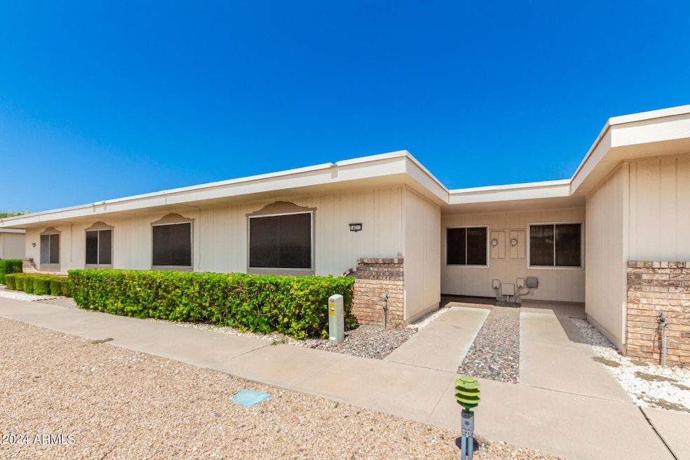 14213 N Palm Ridge Dr W, Sun City, AZ 85351 - photo 1