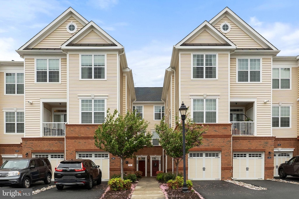 23255 Milltown Knoll Square unit 109, Ashburn, VA 20148 - photo 1