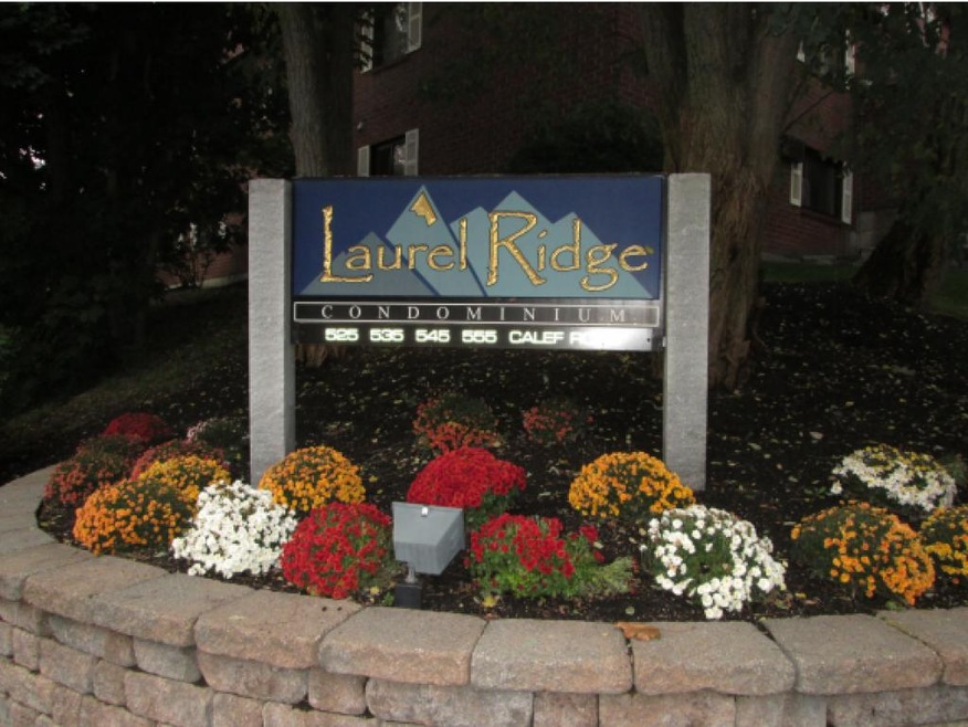 535 Calef Rd unit 15, Manchester, NH 03103 - photo 1