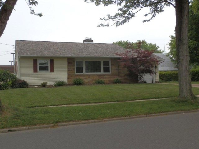 513 Katherine Ave, Ashland, OH 44805 - photo 1