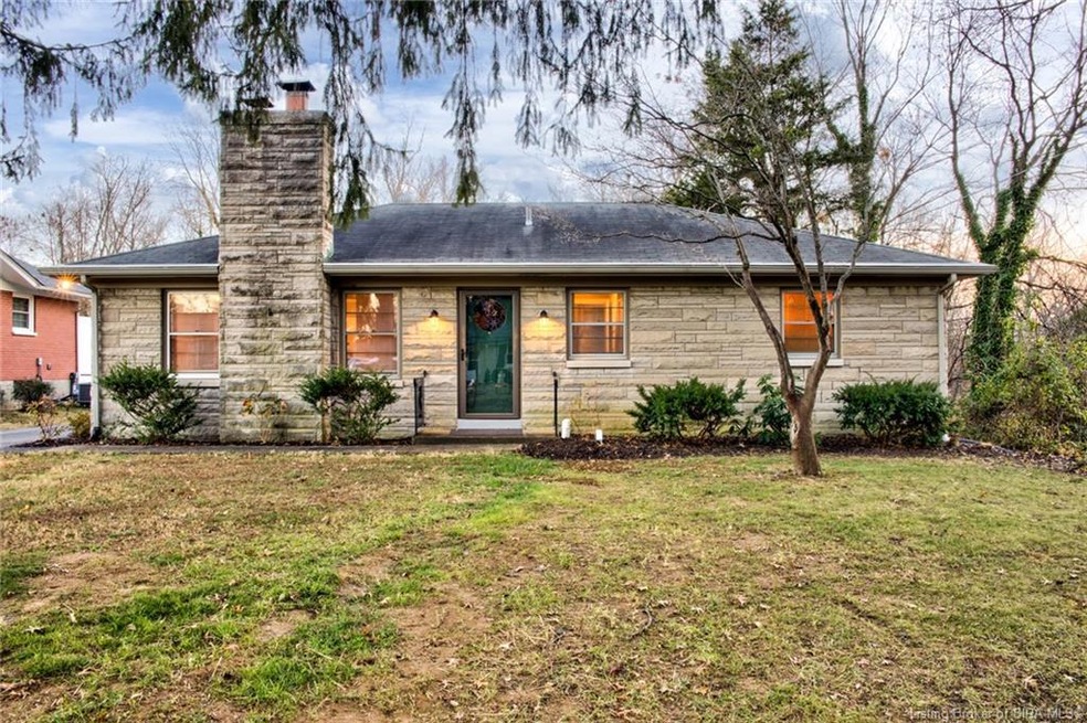 1661 Summit Ave, New Albany, IN 47150 - photo 1