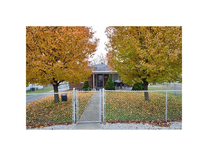 719 Lincoln St, New Albany, IN 47150 - photo 1