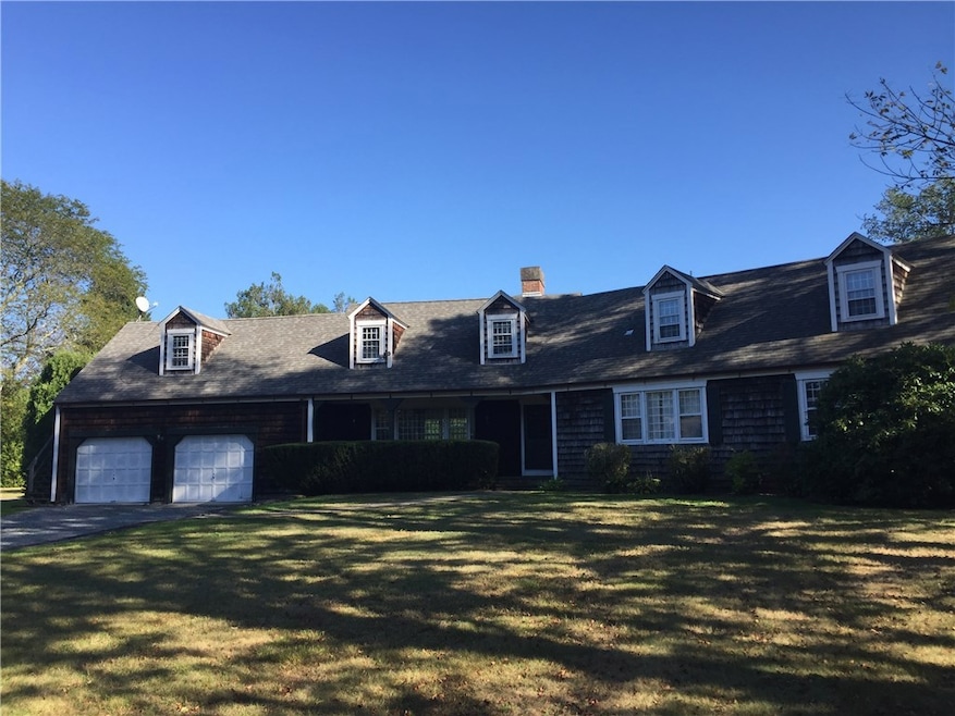 2 Ambrose Dr, Bristol, RI 02809 - photo 1