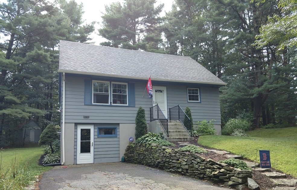 63 E Charlton Rd, Spencer, MA 01562 - photo 1