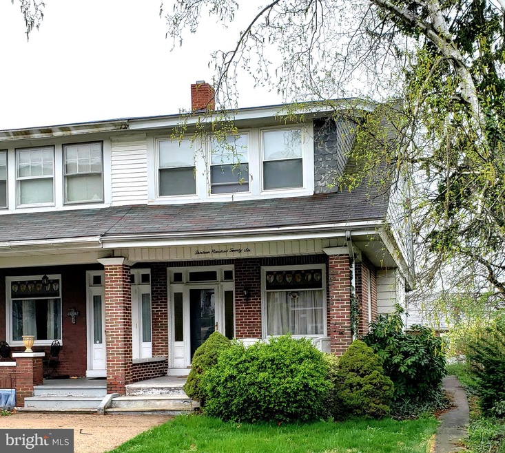 1326 N 14th St, Reading, PA 19604 - photo 1