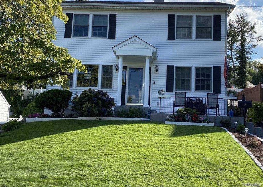 49 Remsen Cir, Yonkers, NY 10710 - photo 1