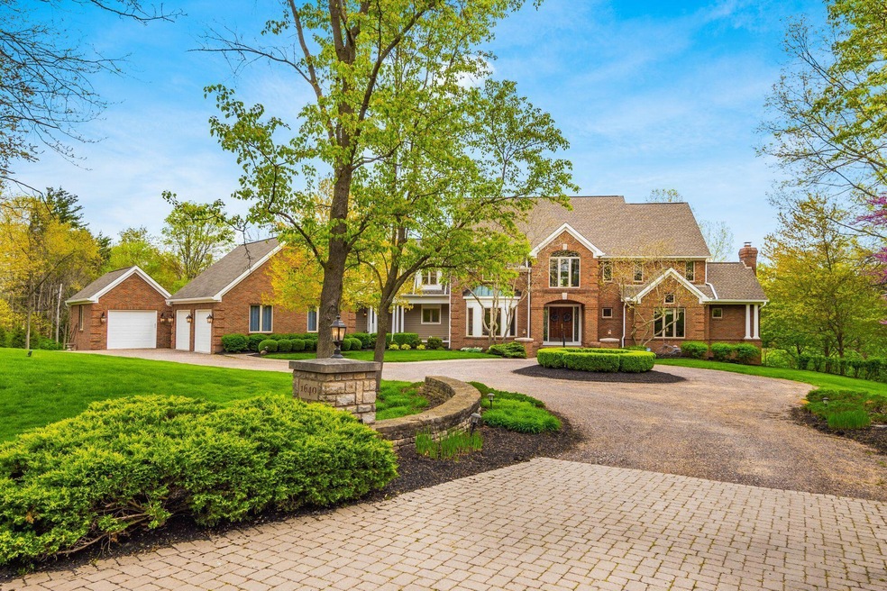 1640 Roundwyck Lane