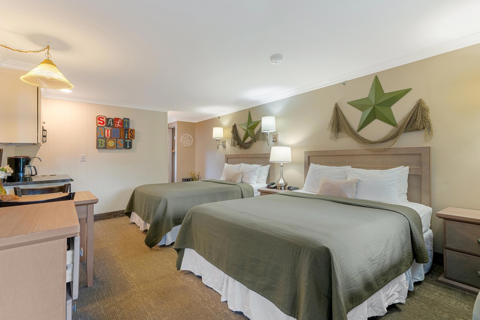 733 Post Rd unit 119, Wells, ME 04090 - photo 1