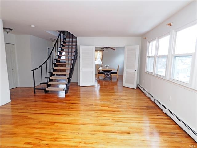 324 Strawberry Hill Ave unit A209, Norwalk, CT 06851 - photo 1