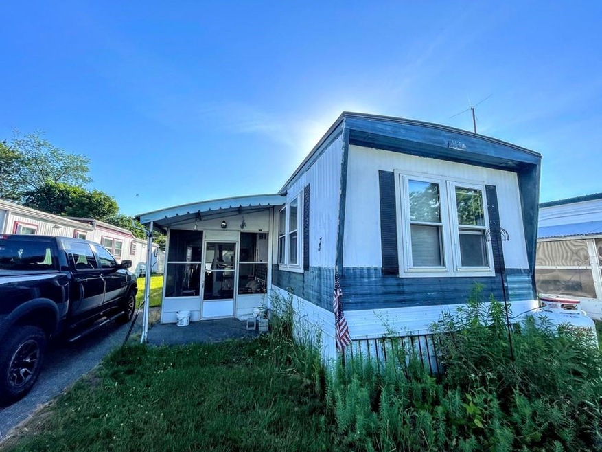 239 Ayer Rd unit 37, Littleton, MA 01460 - photo 1